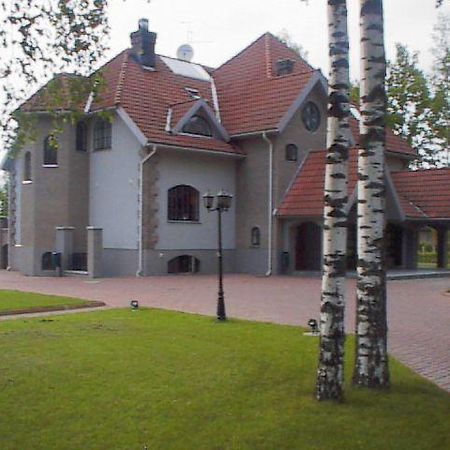 Hotell De Tolly Tõrve Buitenkant foto